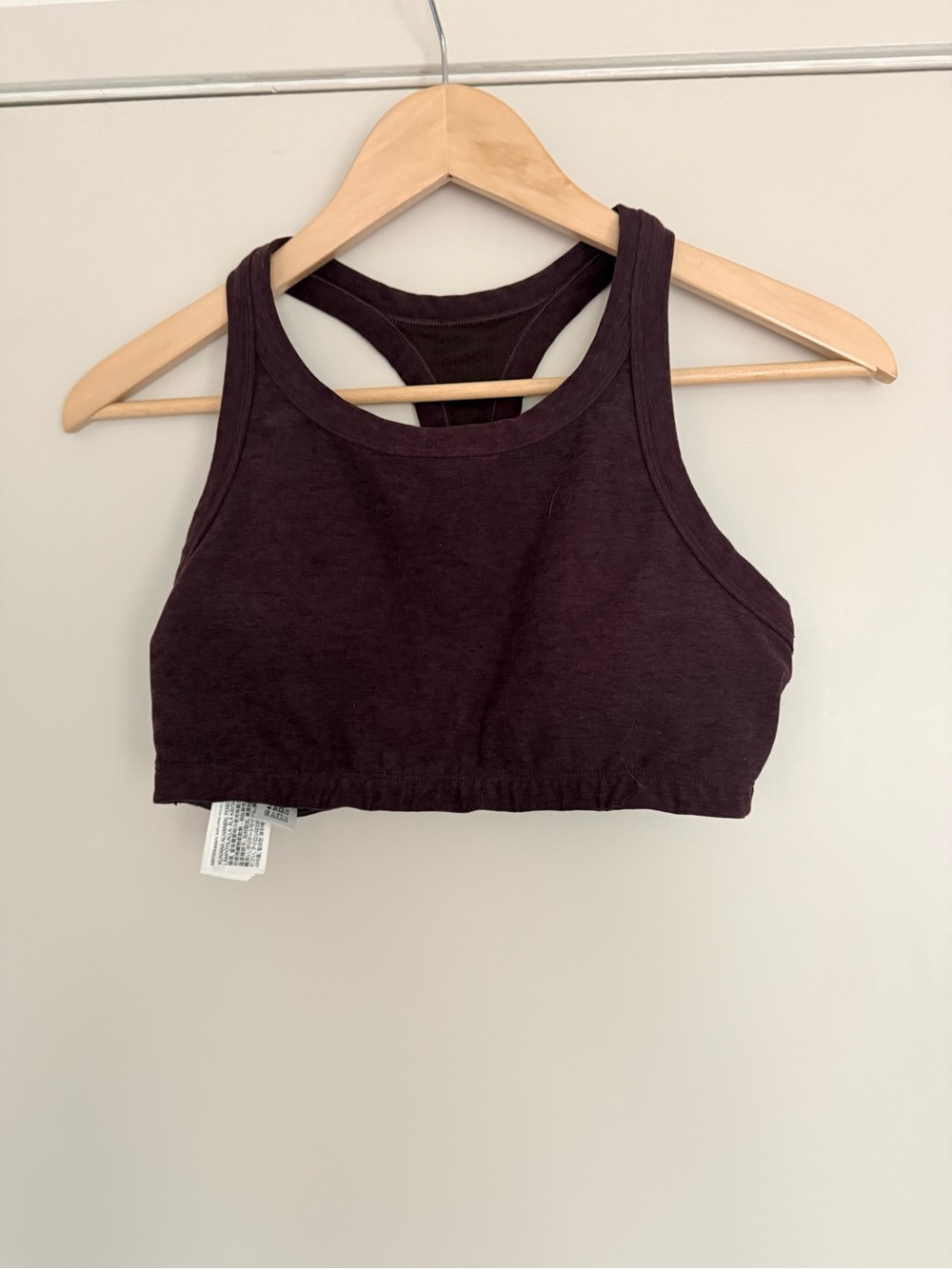 Vuori women heathered raisin sports bra